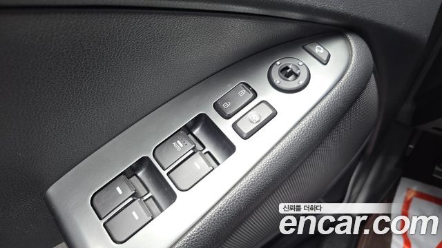 Kia K5 LPI Luxury 2014 — фото 27