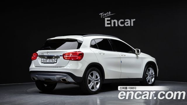 Mercedes-Benz GLA-Class (X156) GLA200 d 2016 — фото 2