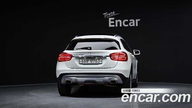 Mercedes-Benz GLA-Class (X156) GLA200 d 2016 — фото 4