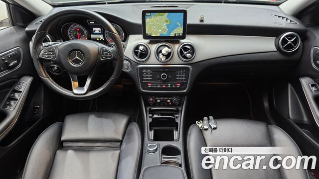 Mercedes-Benz GLA-Class (X156) GLA200 d 2016 — фото 7