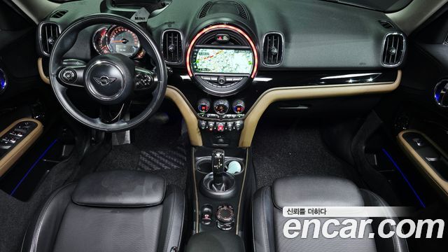 MINI Cooper D Countryman ALL4 HIGH 2nd 2019 — фото 7