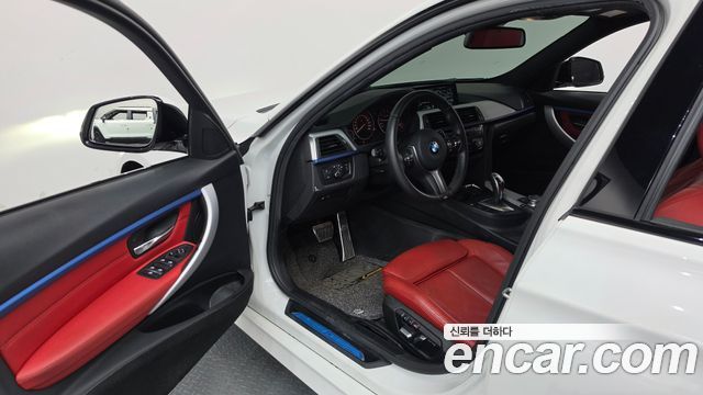BMW 3 Series (F30) 330i M Sport 2017 — фото 10
