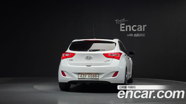 Hyundai i30 (New) Diesel 1.6 VGT Extreme 2012 — фото 4