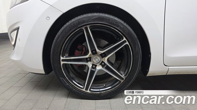 Hyundai i30 (New) Diesel 1.6 VGT Extreme 2012 — фото 5