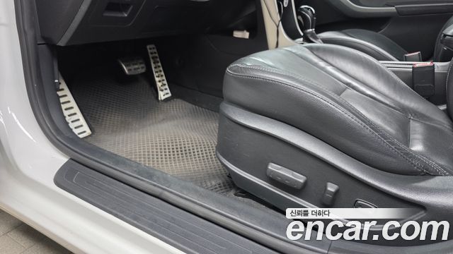 Hyundai i30 (New) Diesel 1.6 VGT Extreme 2012 — фото 17