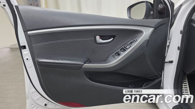 Hyundai i30 (New) Diesel 1.6 VGT Extreme 2012 — фото 24