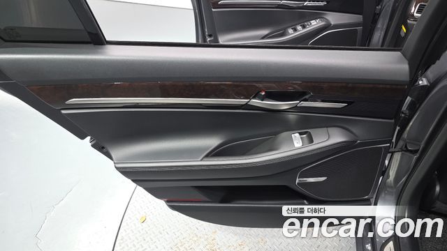 Genesis EQ900 3.8 GDI Luxury 2016 — фото 25
