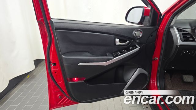 KG Mobility (SsangYong) Korando C 2.0 RX 4WD DLX 2015 — фото 24