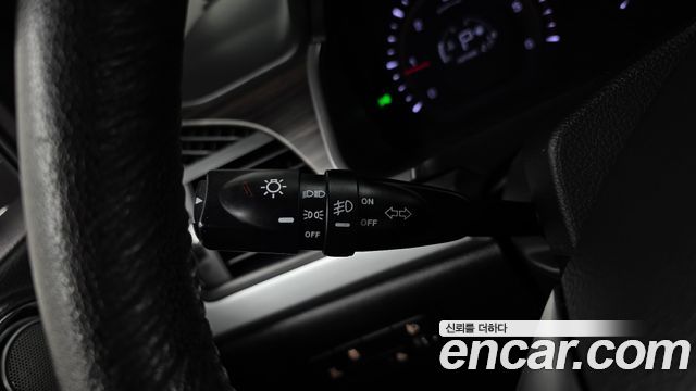 KG Mobility (SsangYong) Korando C 2.0 RX 4WD DLX 2015 — фото 30