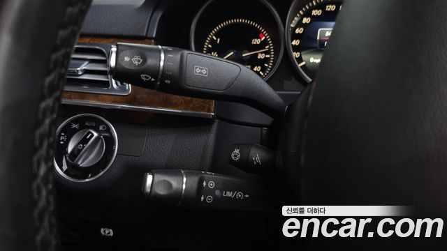 Mercedes-Benz E-Class (W212) E300 Elegance 2016 — фото 22