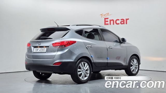 Hyundai Tucson ix Diesel 2WD LMX20 Premium 2012 — фото 2