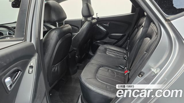 Hyundai Tucson ix Diesel 2WD LMX20 Premium 2012 — фото 12
