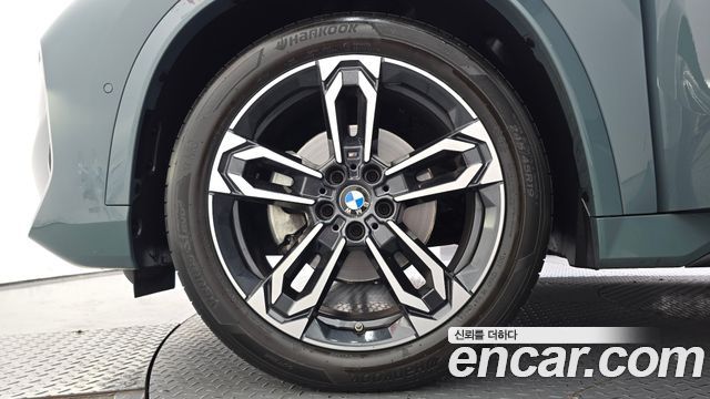 BMW X1 (U11) xDrive 20i M Sport 2025 — фото 5