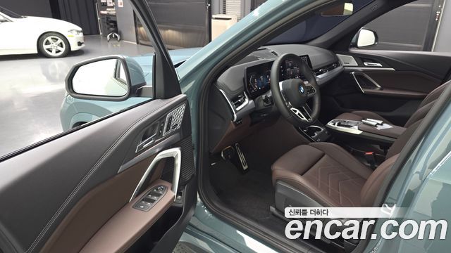 BMW X1 (U11) xDrive 20i M Sport 2025 — фото 10