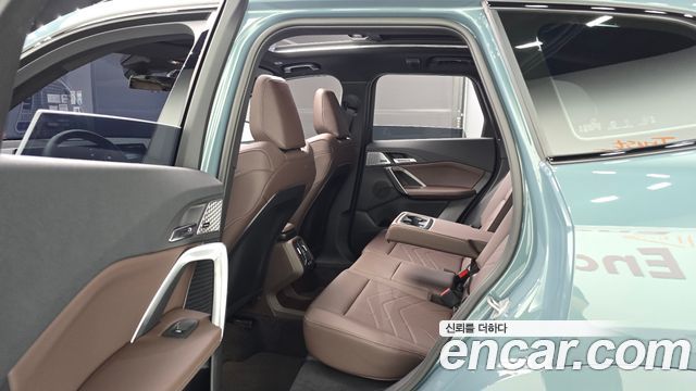 BMW X1 (U11) xDrive 20i M Sport 2025 — фото 11
