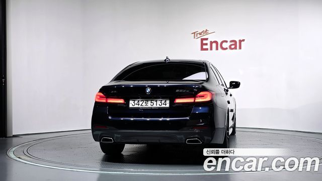 BMW 5 Series (G30) 523d M Sport 2021 — фото 4