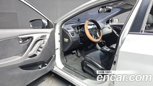 Hyundai Avante (MD) M16 GDI Modern 2013 — фото 10