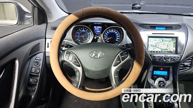 Hyundai Avante (MD) M16 GDI Modern 2013 — фото 13