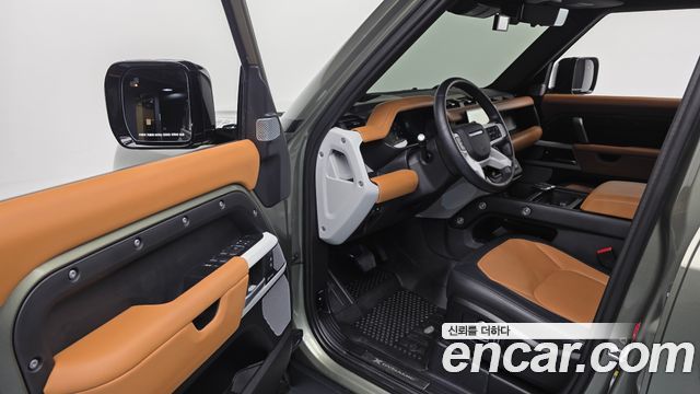 Land Rover Defender (L663) 130 P400 X-Dynamic HSE 2024 — фото 10