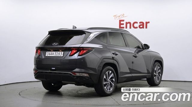 Hyundai Tucson (NX4) Diesel 2.0 2WD Premium 2022 — фото 2