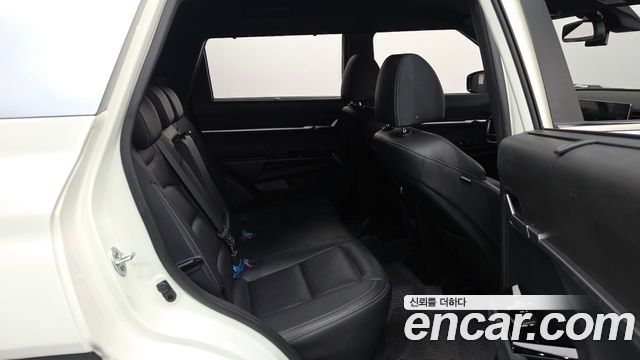 KG Mobility (SsangYong) Torres Gasoline 1.5 2WD T7 2023 — фото 12