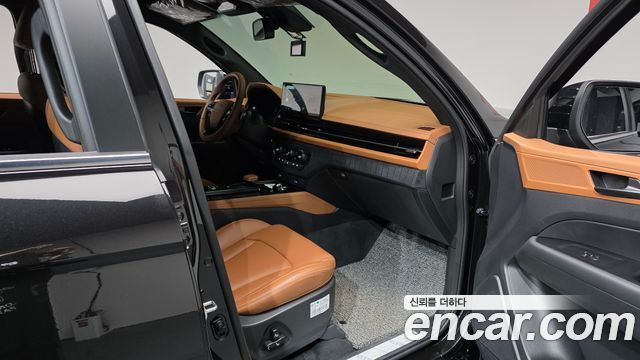 KG Mobility (SsangYong) Musso (Q300) Gasoline 2.0 4WD M9 Grand Style 2026 — фото 11