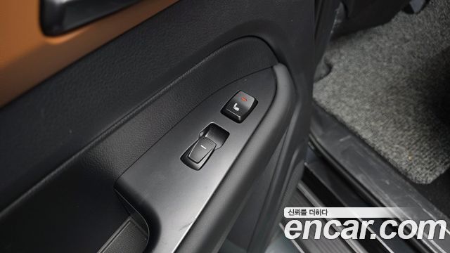 KG Mobility (SsangYong) Musso (Q300) Gasoline 2.0 4WD M9 Grand Style 2026 — фото 19