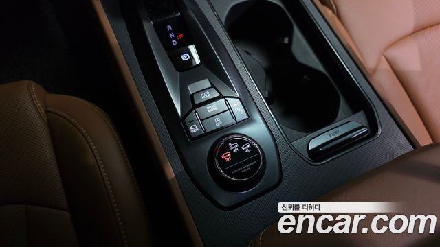 KG Mobility (SsangYong) Musso (Q300) Gasoline 2.0 4WD M9 Grand Style 2026 — фото 33