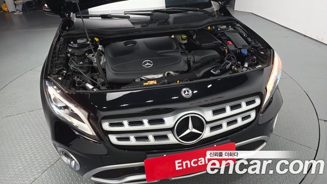 Mercedes-Benz GLA-Class (X156) GLA220 Premium 2019 — фото 6
