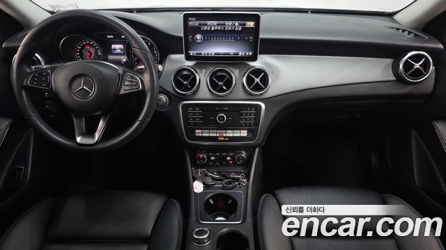 Mercedes-Benz GLA-Class (X156) GLA220 Premium 2019 — фото 7