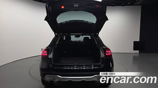 Mercedes-Benz GLA-Class (X156) GLA220 Premium 2019 — фото 20