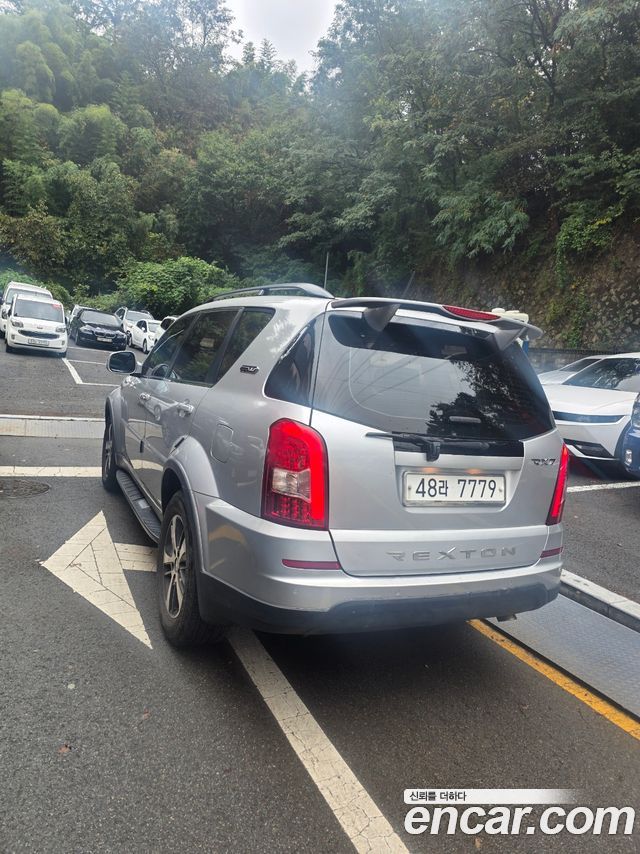 KG Mobility (SsangYong) Rexton W 2.0 4WD RX7 Prestige 2015 — фото 2