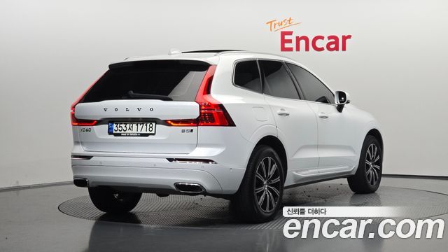 Volvo XC60 (II) B5 Inscription 2021 — фото 2