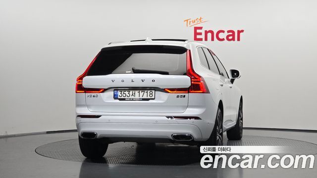 Volvo XC60 (II) B5 Inscription 2021 — фото 4