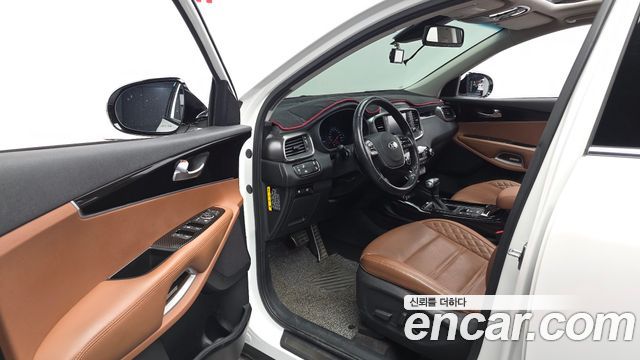 Kia Sorento Diesel 2.0 2WD Marster 2020 — фото 10