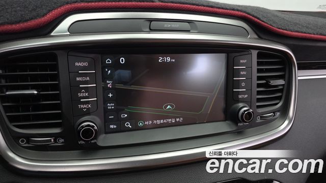 Kia Sorento Diesel 2.0 2WD Marster 2020 — фото 14