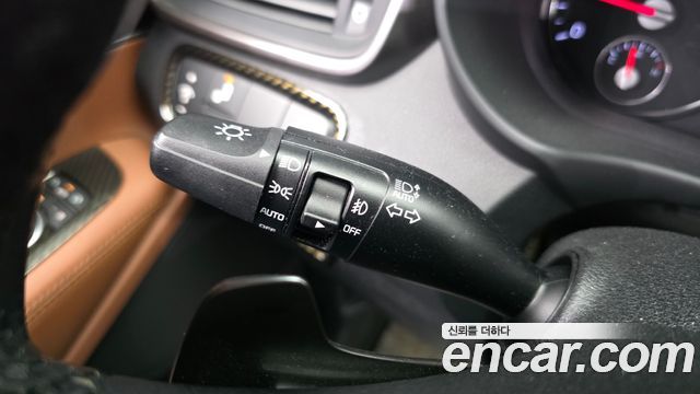 Kia Sorento Diesel 2.0 2WD Marster 2020 — фото 29