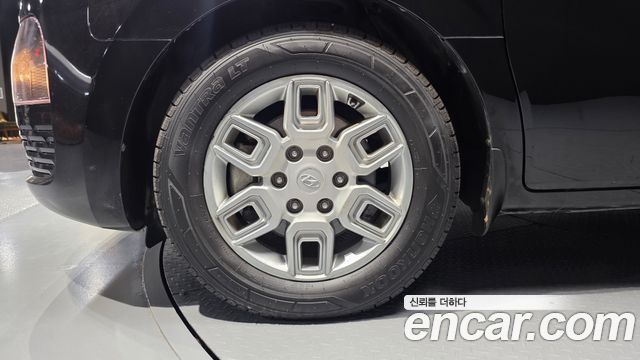 Hyundai Staria Cargo 5-Seater Modern 2023 — фото 5