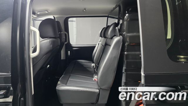 Hyundai Staria Cargo 5-Seater Modern 2023 — фото 11