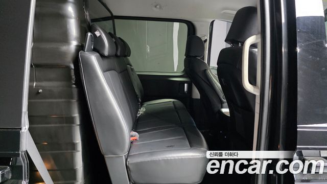 Hyundai Staria Cargo 5-Seater Modern 2023 — фото 12