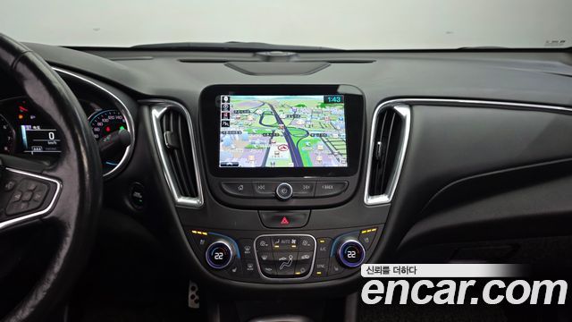 Chevrolet Malibu 2.0 Turbo LTZ Premium 2017 — фото 14