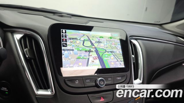 Chevrolet Malibu 2.0 Turbo LTZ Premium 2017 — фото 15