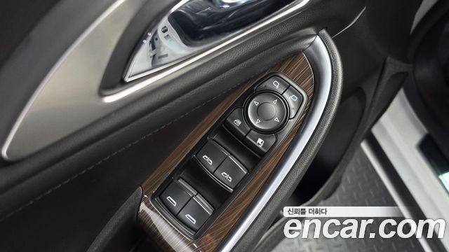 Chevrolet Malibu 2.0 Turbo LTZ Premium 2017 — фото 30