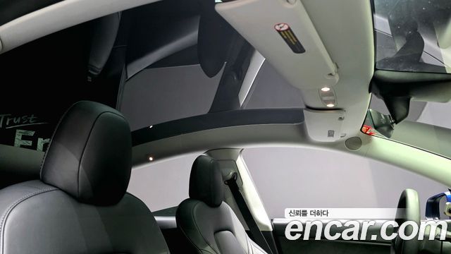 Tesla Model Y Long Range AWD 2021 — фото 20