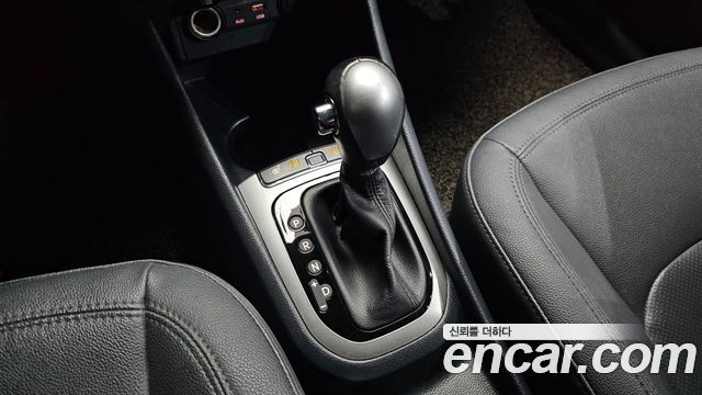 Kia Pride 5DR 1.6 GDI Luxury 2015 — фото 9