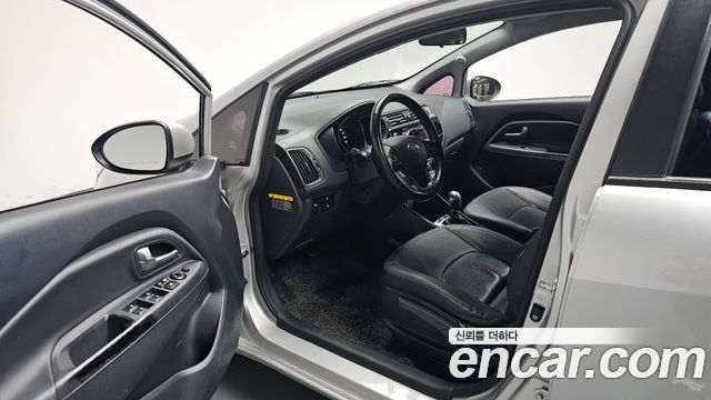 Kia Pride 5DR 1.6 GDI Luxury 2015 — фото 10