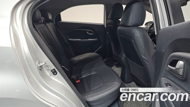 Kia Pride 5DR 1.6 GDI Luxury 2015 — фото 11