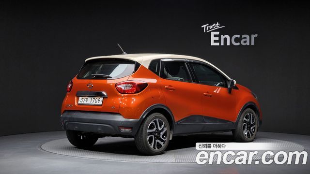 Renault Korea QM3 RE 2015 — фото 2