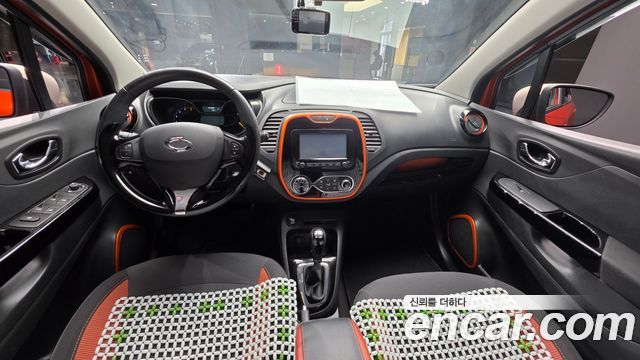 Renault Korea QM3 RE 2015 — фото 7