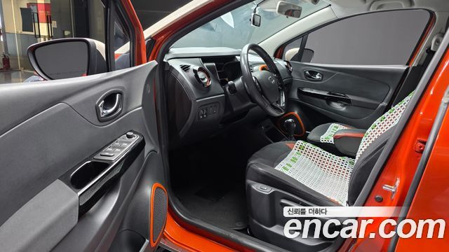 Renault Korea QM3 RE 2015 — фото 10